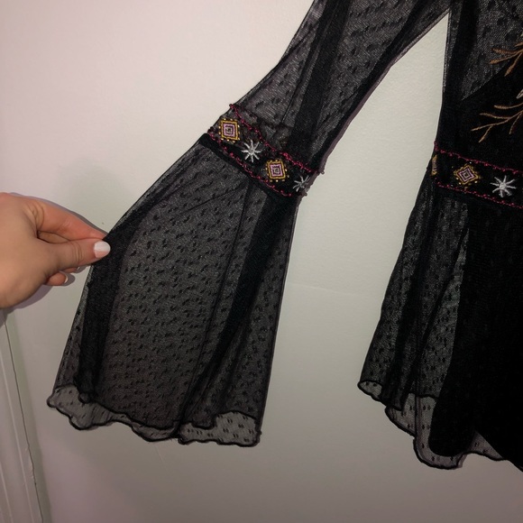 Altar’d State Sheer Embroidered Bell Sleeve Top - Picture 4 of 6